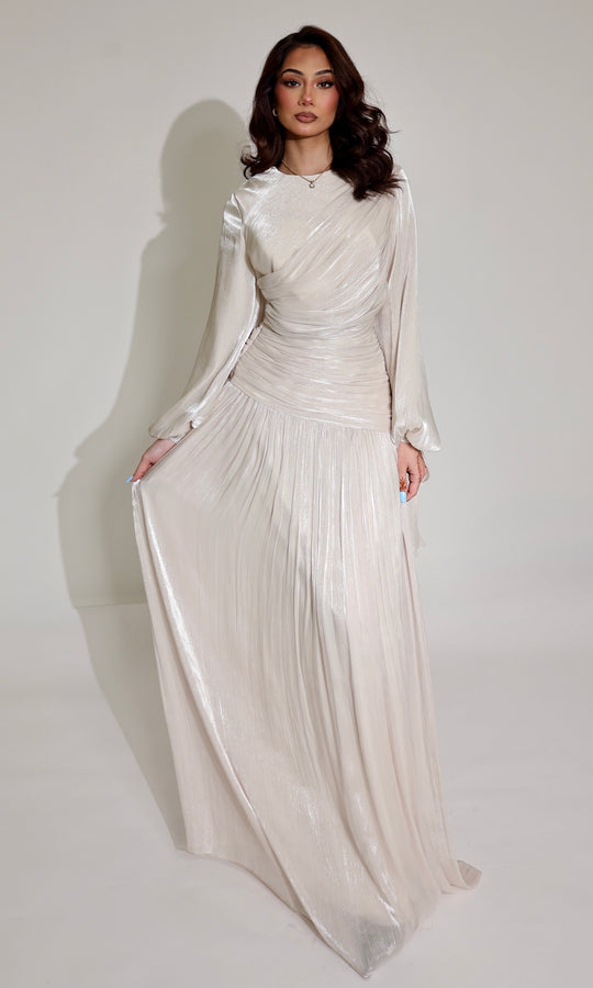 Evelyn Maxi