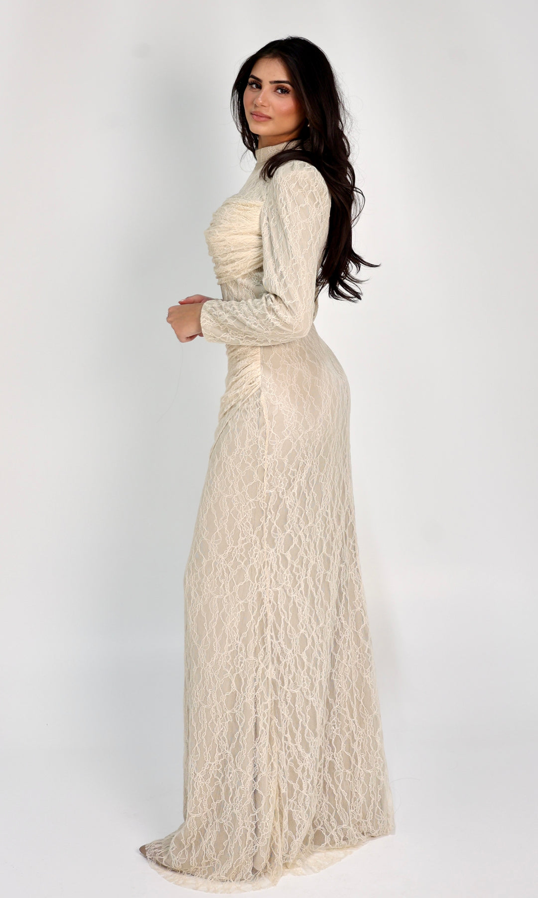 Aliah lace Gown