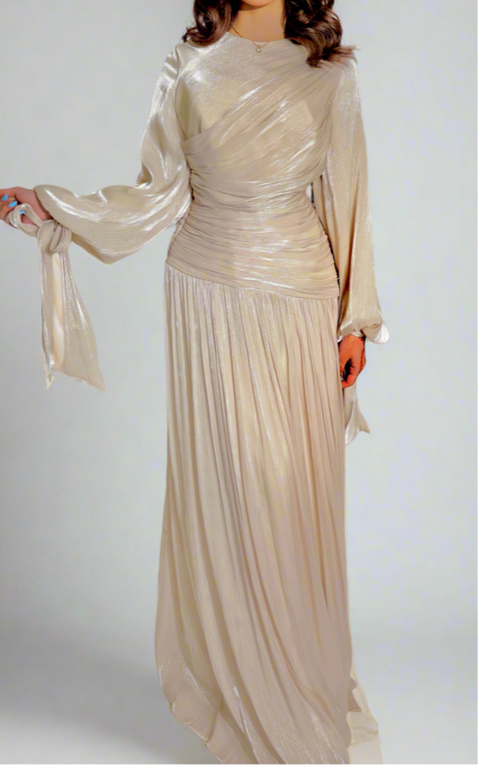 Evelyn Maxi