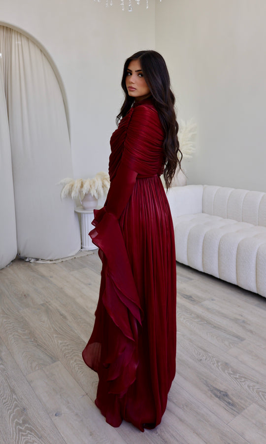 Isabella Gown (shipping oct 20)