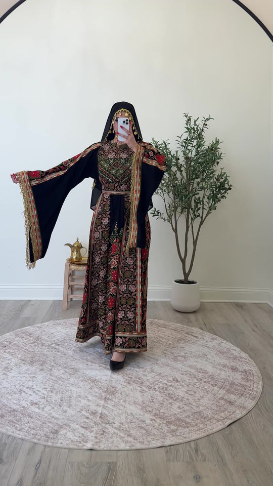 Heirloom Heritage Thobe
